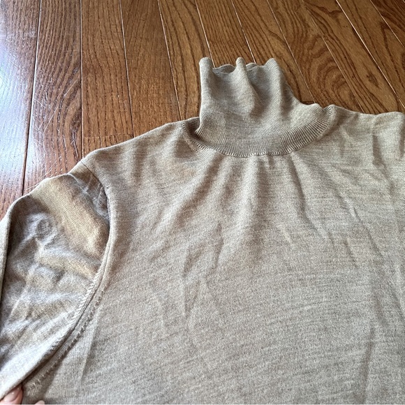 Beige Zara Knit Turtleneck - Picture 2 of 4